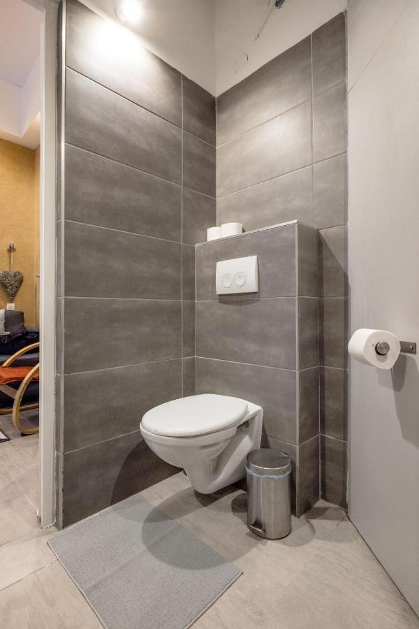 Akacfa 27-1 Center Apartment With Aircon 布达佩斯 外观 照片
