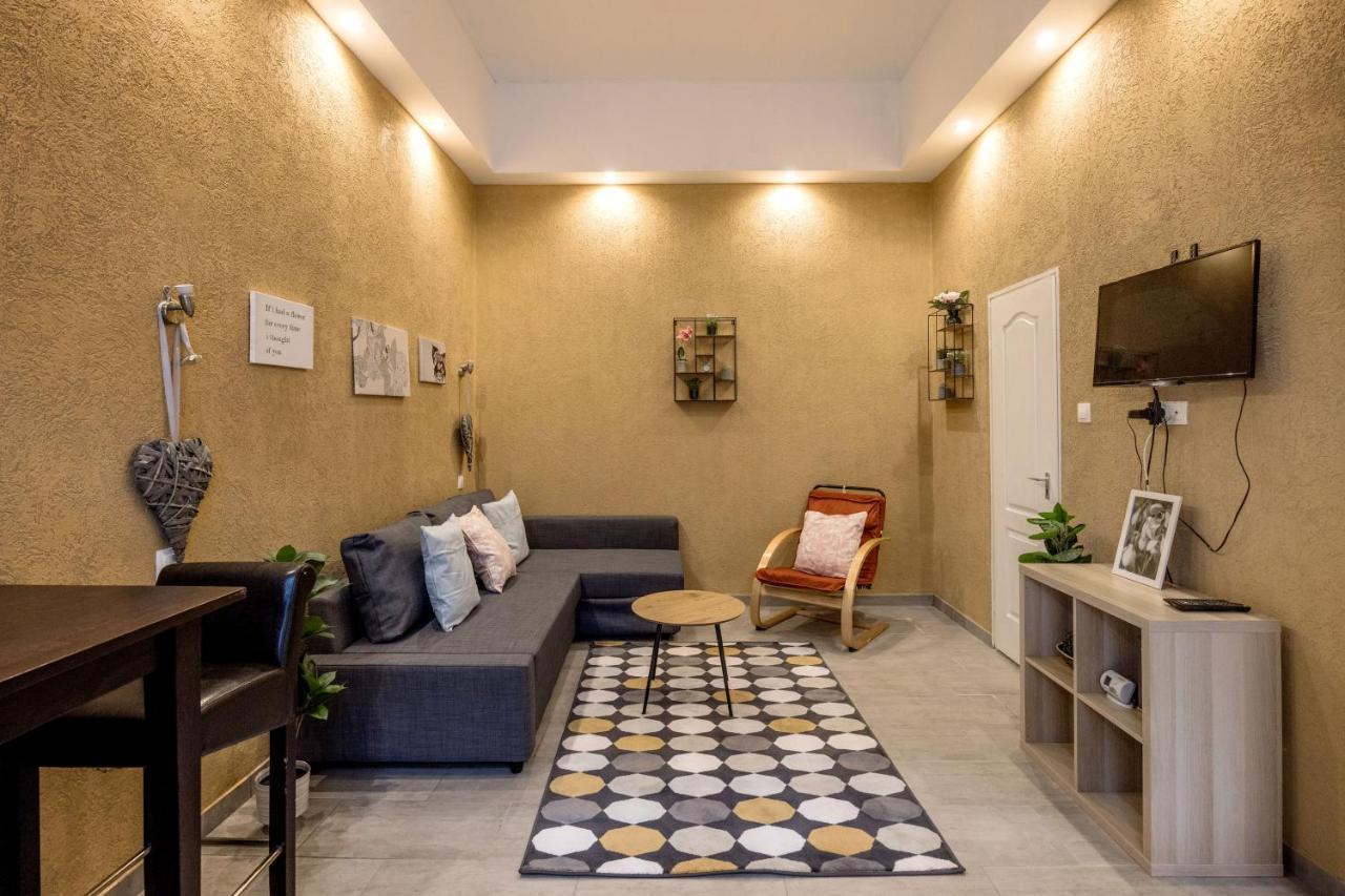 Akacfa 27-1 Center Apartment With Aircon 布达佩斯 外观 照片