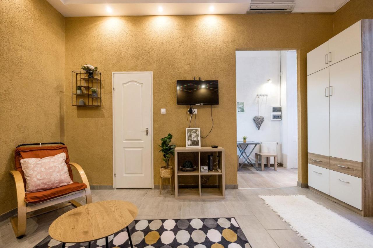 Akacfa 27-1 Center Apartment With Aircon 布达佩斯 外观 照片